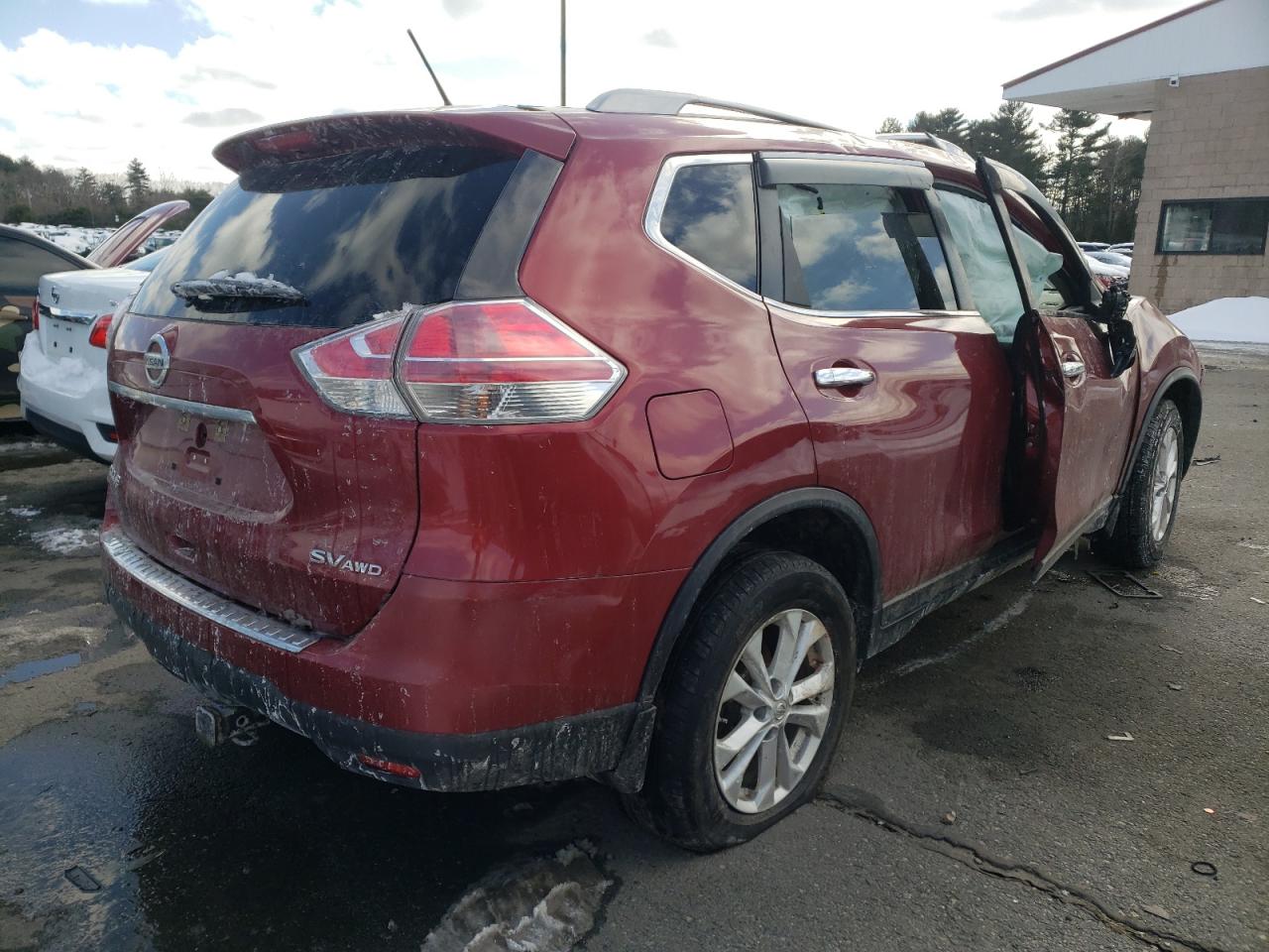 Photo 4 from auction – 2015 NISSAN ROGUE S with VIN 5N1AT2MV5FC809493