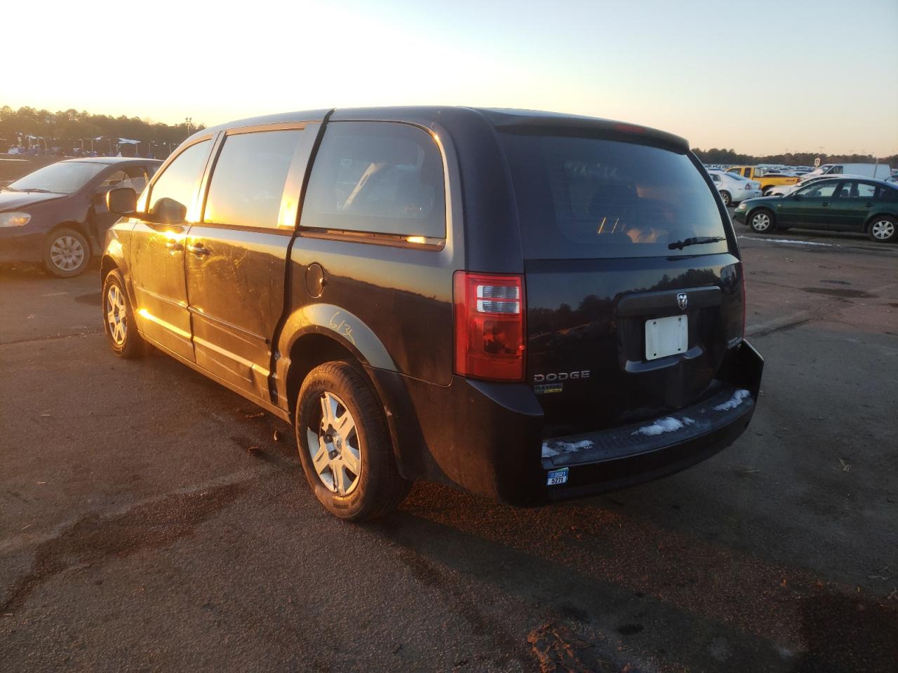 Photo 3 from auction – 2010 DODGE GRAND CARA with VIN 2D4RN4DEXAR364247