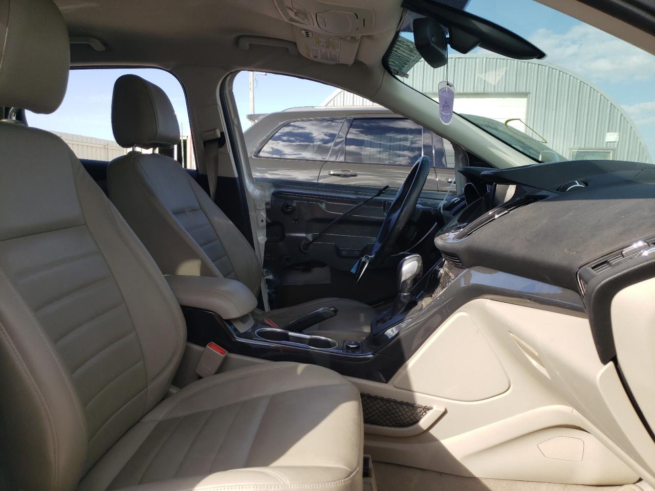 Photo 5 from auction – 2015 FORD ESCAPE TIT with VIN 1FMCU9J96EUD50019