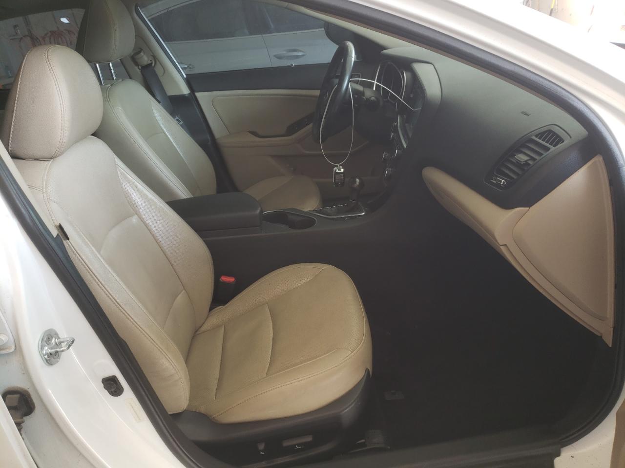 Zdjęcie 5 z aukcji – 2015 KIA OPTIMA EX z VIN 5XXGN4A78FG423242