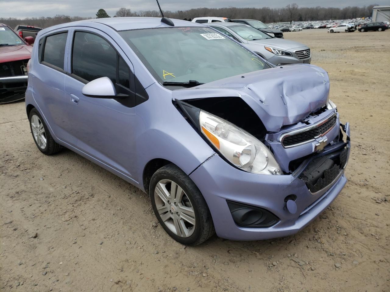 CHEVROLET SPARK 1LT 2015 with VIN KL8CD6S94FC736925 - Photo from auction