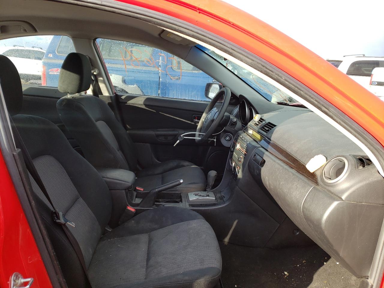 Photo 5 from auction – 2008 MAZDA 3 with VIN JM1BK12F581834975