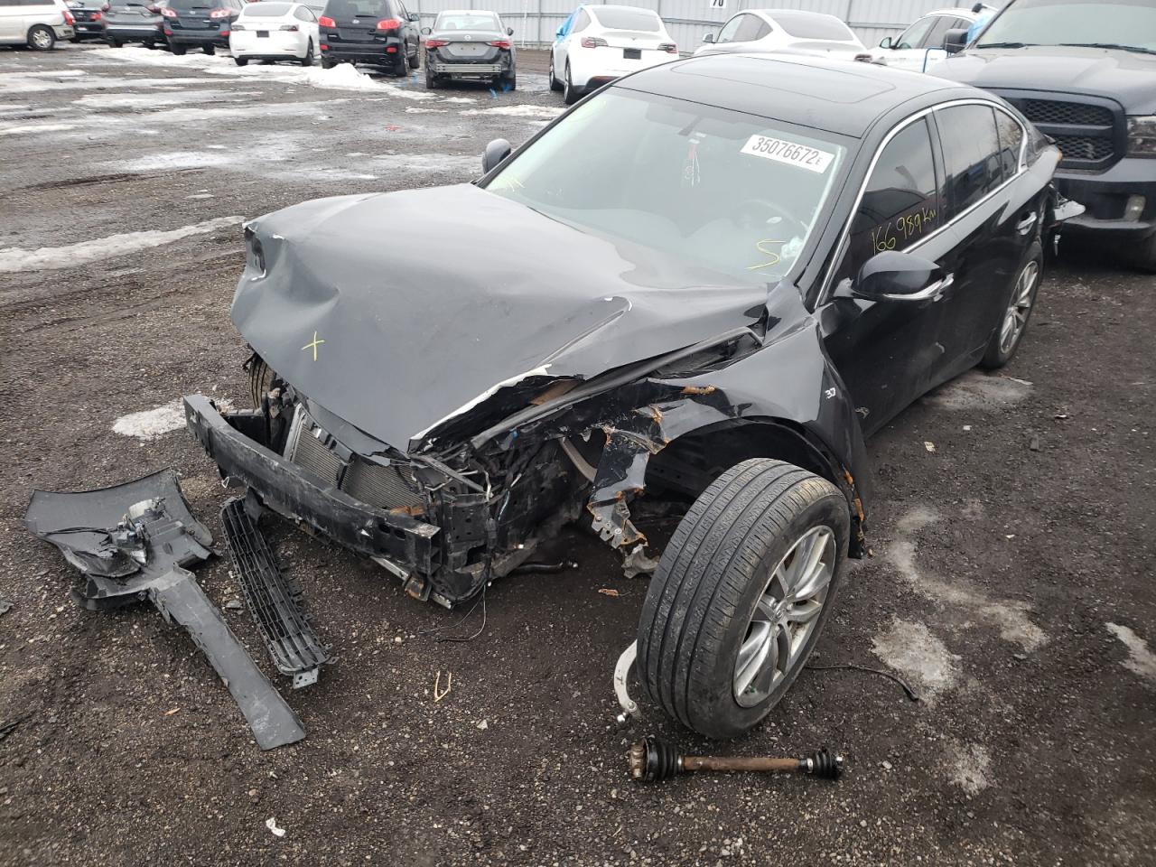Photo 2 from auction – 2015 INFINITI Q50 BASE with VIN JN1BV7AR0FM401469
