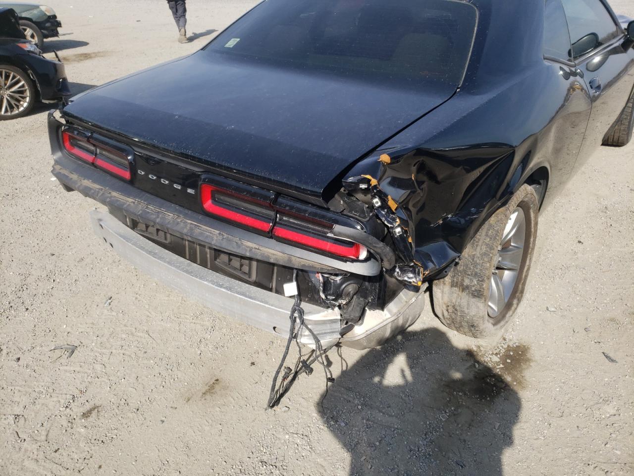 Photo 9 from auction – 2015 DODGE CHALLENGER with VIN 2C3CDZAG5FH706391