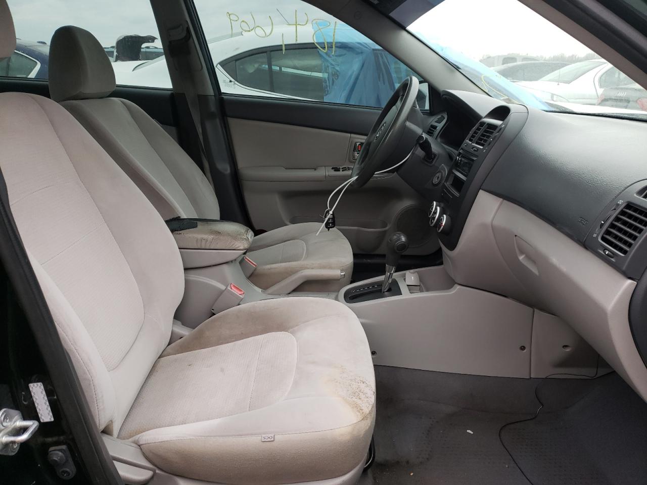 Photo 5 from auction – 2009 KIA SPECTRA EX with VIN KNAFE222895640752