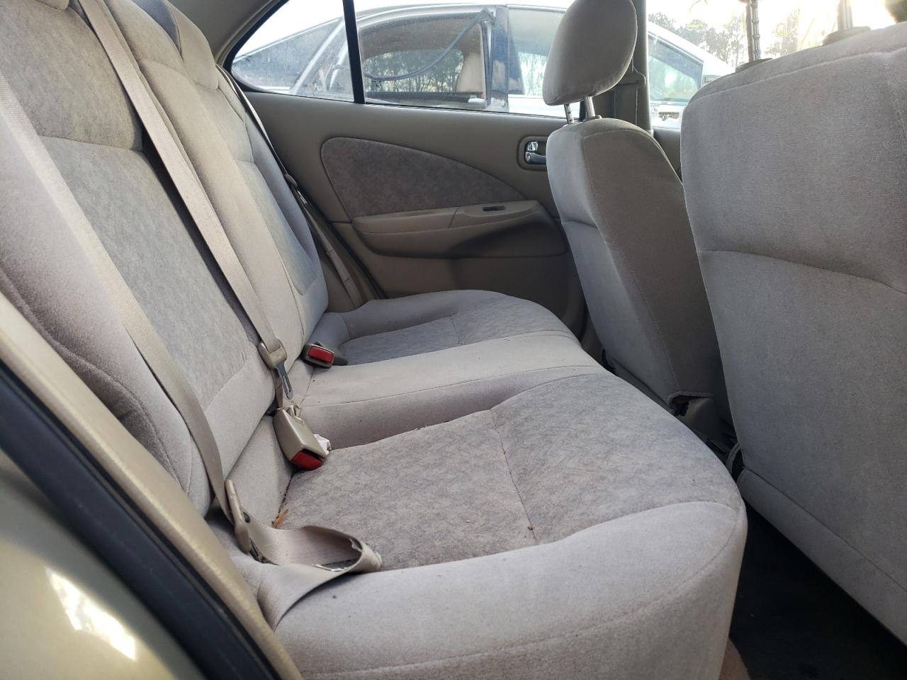 Photo 6 from auction – 2000 NISSAN SENTRA BAS with VIN 3N1CB51D2YL351094