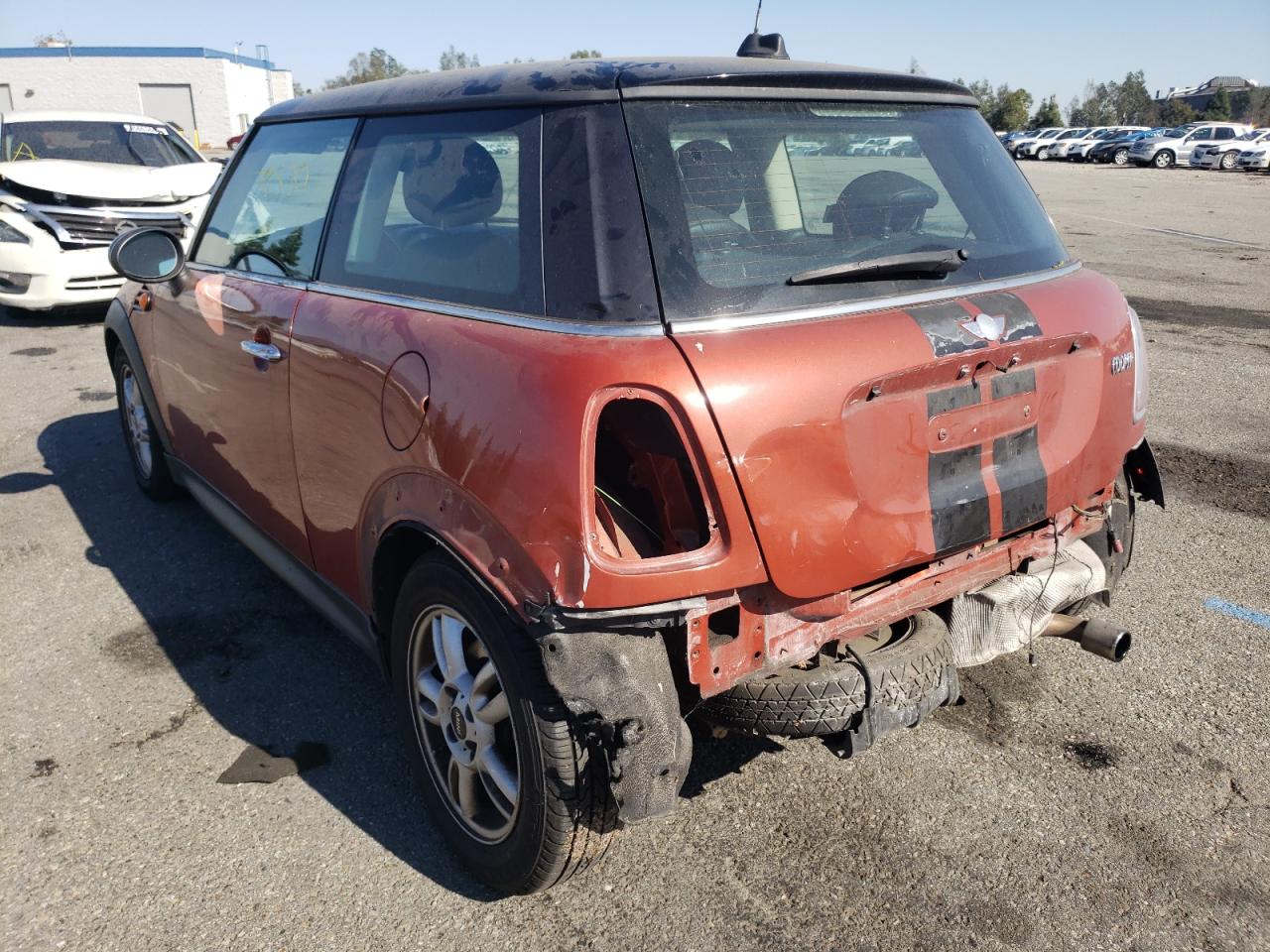 Photo 3 from auction – 2011 MINI COOPER with VIN WMWSU3C50BT096488