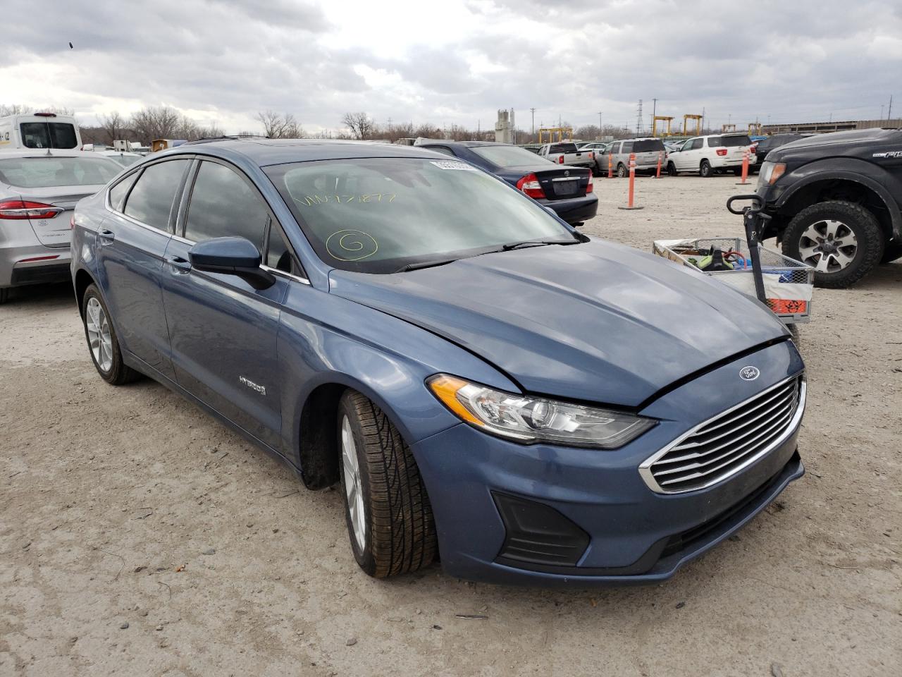 Photo 1 from auction – 2019 FORD FUSION SE with VIN 3FA6P0LU2KR171877