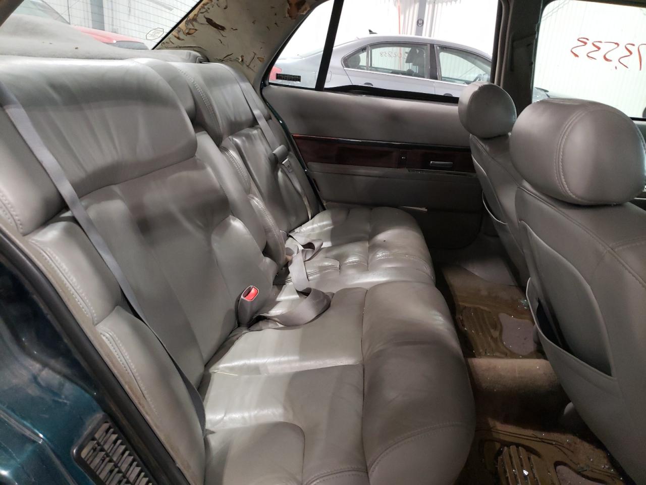 Photo 6 from auction – 1998 BUICK LESABRE LI with VIN 1G4HR52K6WH503834