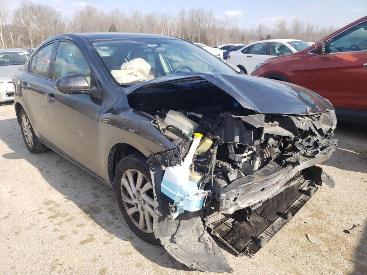 MAZDA 3 I 2012 with VIN JM1BL1V72C1673236 - Photo from auction