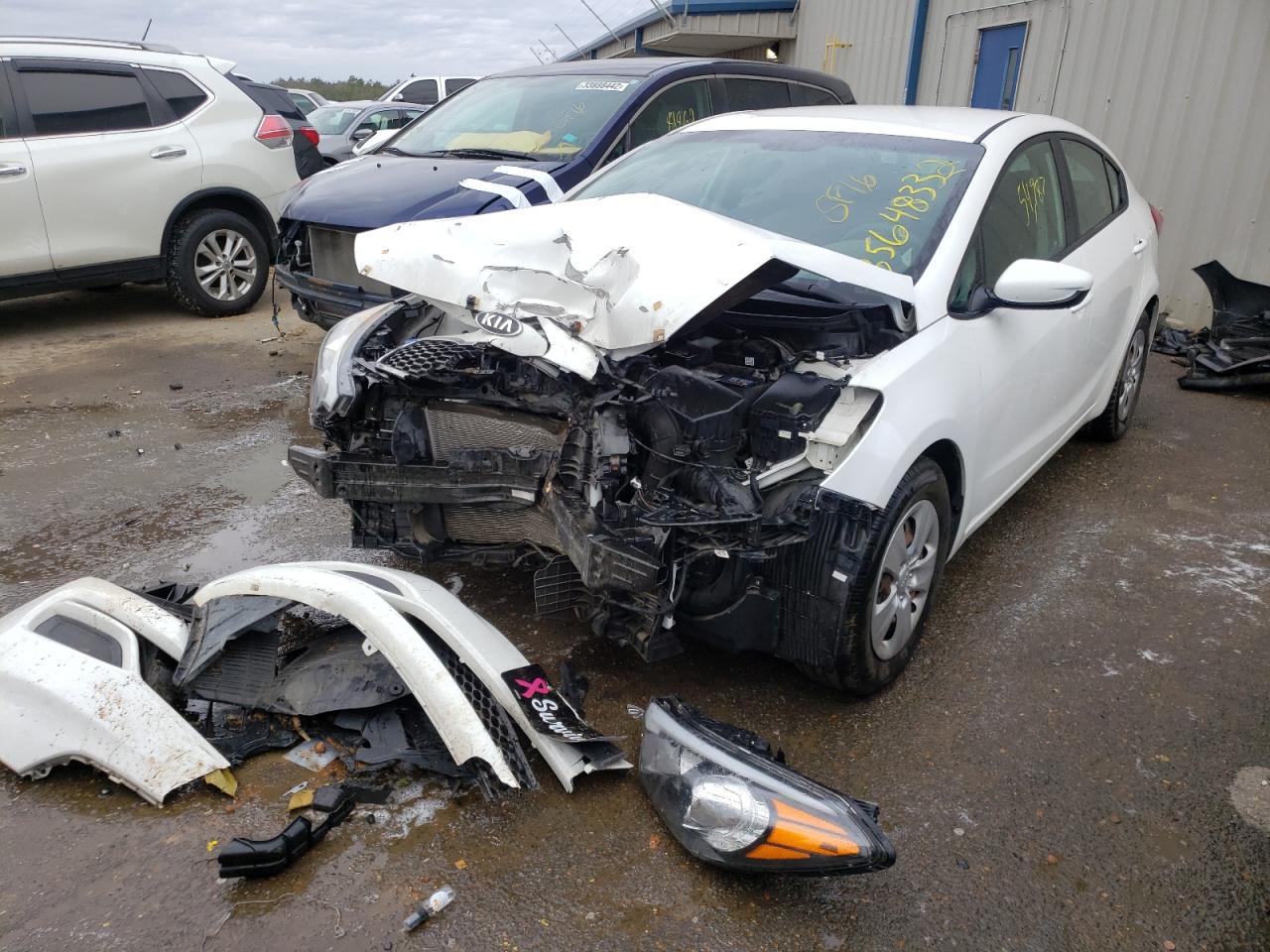 Photo 2 from auction – 2016 KIA FORTE LX with VIN KNAFK4A65G5488239