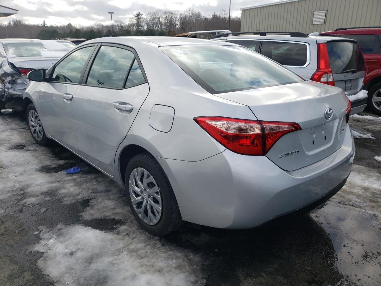 Photo 3 from auction – 2019 TOYOTA COROLLA L with VIN 2T1BURHE2KC170354