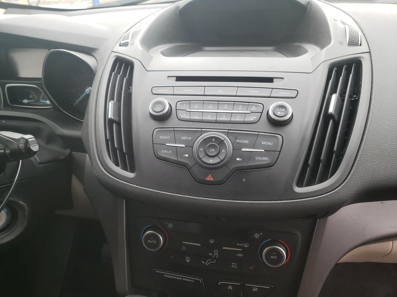 Photo 9 from auction – 2018 FORD ESCAPE SE with VIN 1FMCU9G98JUC63384