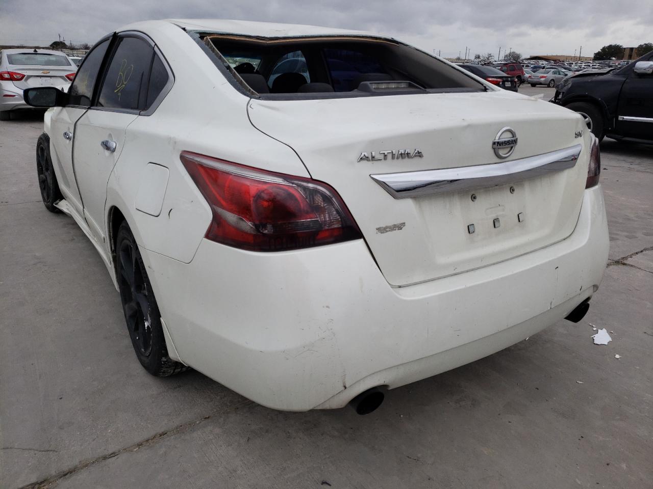 Photo 3 from auction – 2013 NISSAN ALTIMA 2.5 with VIN 1N4AL3AP0DN437407
