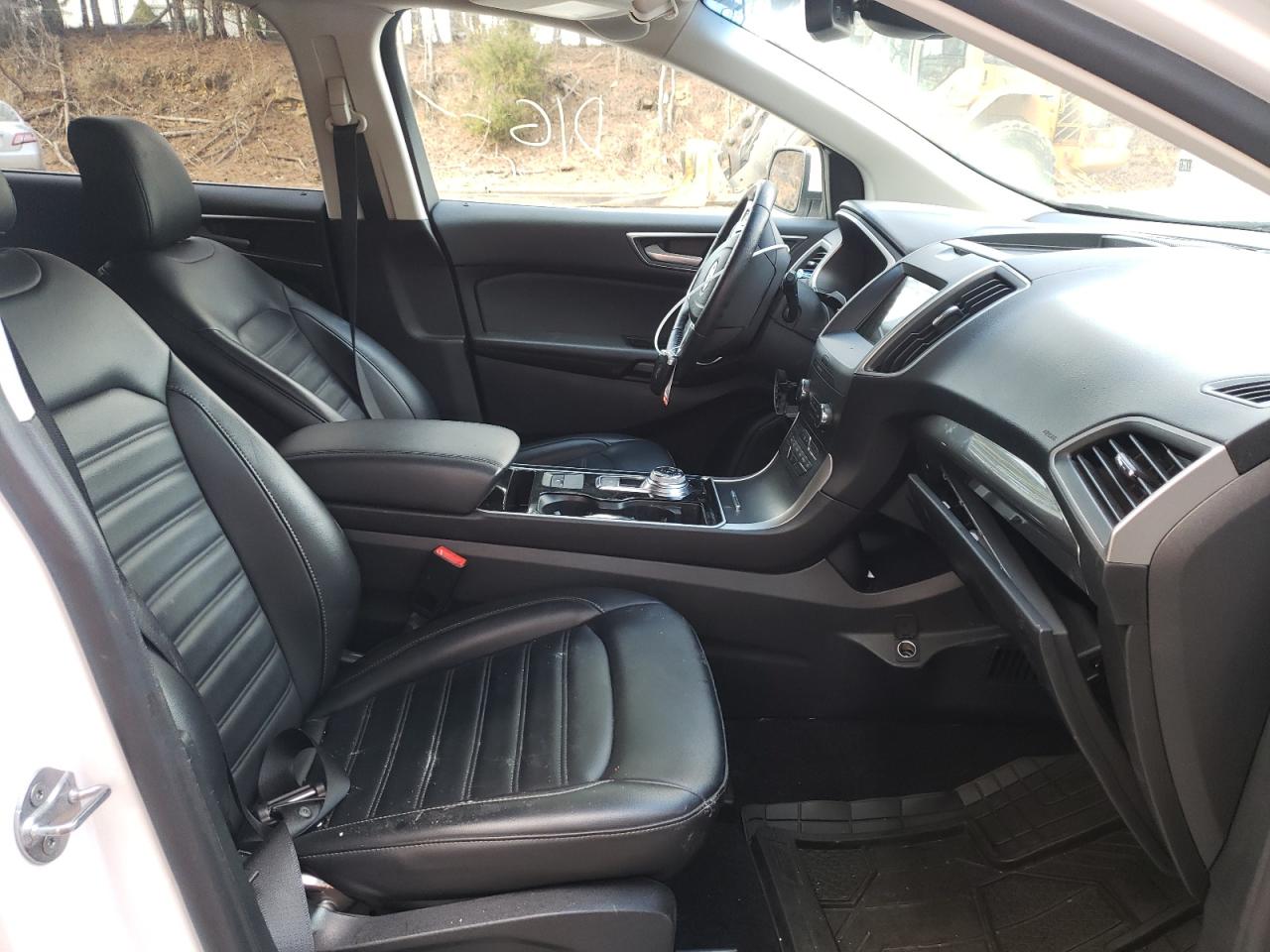 Photo 5 from auction – 2020 FORD EDGE SEL with VIN 2FMPK3J94LBA30995