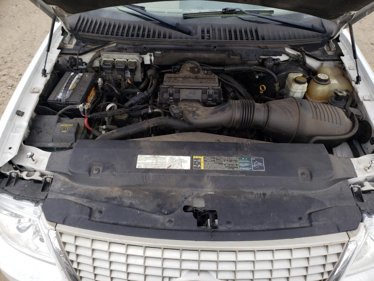 Photo 7 from auction – 2005 FORD EXPEDITION with VIN 1FMFU18505LA98033