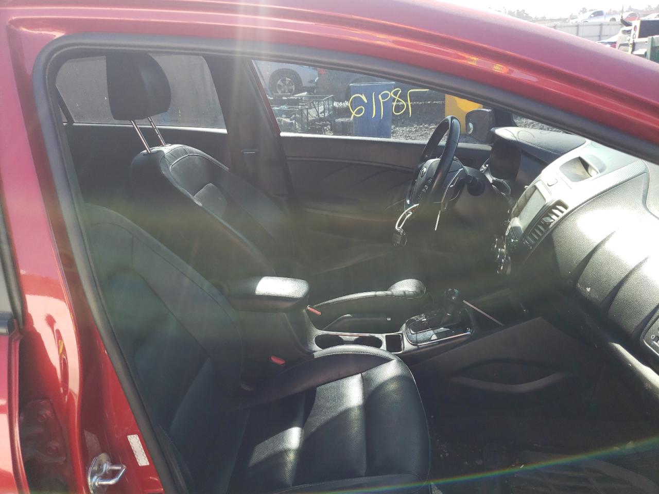 Photo 5 from auction – 2017 KIA FORTE EX with VIN 3KPFN5A37HE054643