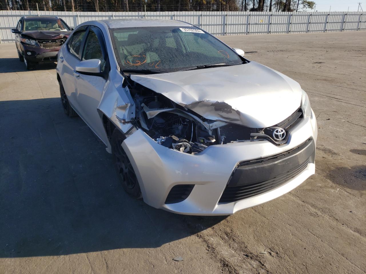TOYOTA COROLLA L/ 2014 z numerem VIN 2T1BURHE4EC049667 - Zdjęcie z aukcji