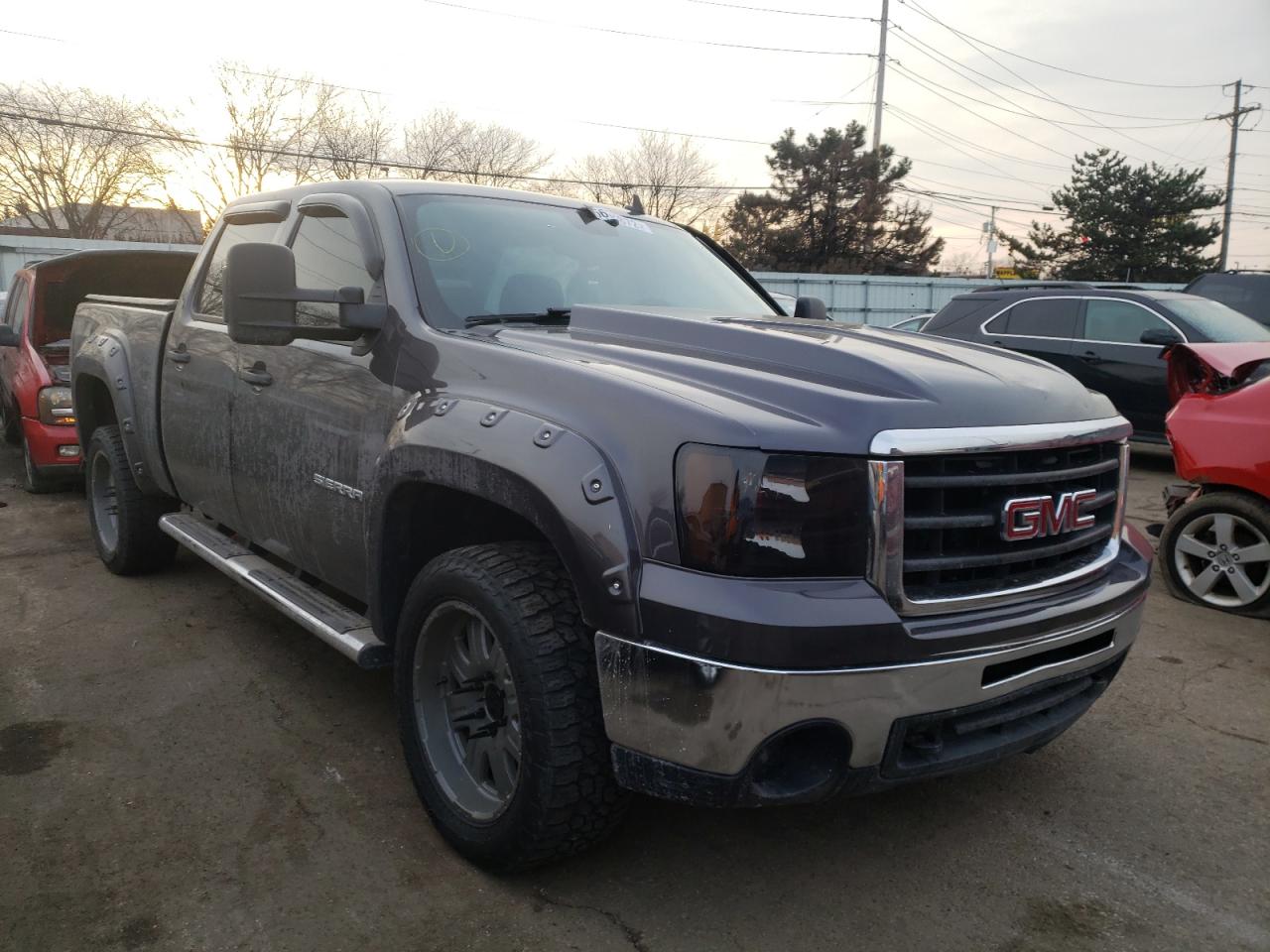GMC SIERRA K15 2010 with VIN 3GTRKVE31AG224859 - Photo from auction