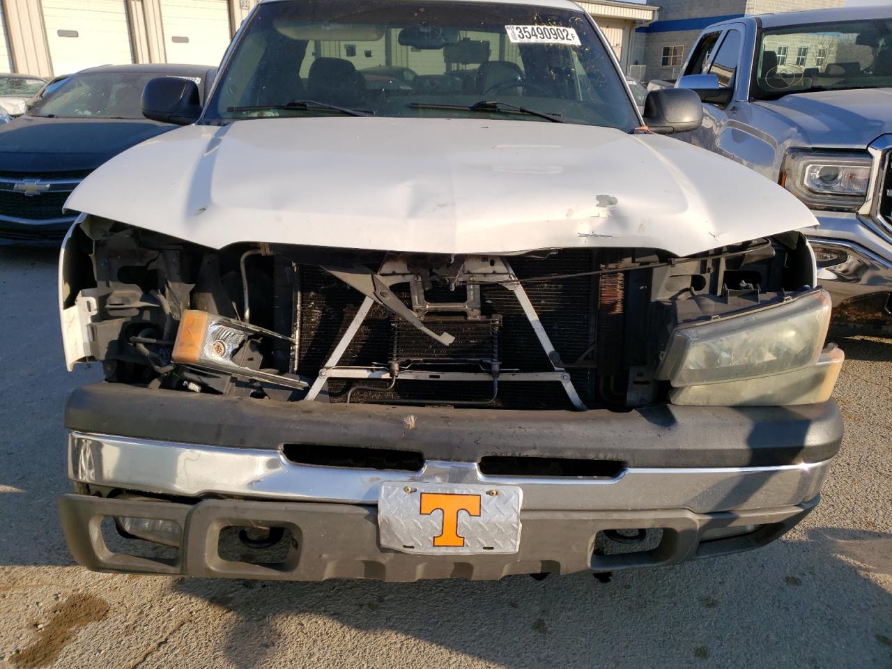 Photo 9 from auction – 2004 CHEVROLET SILVERADO with VIN 2GCEC19T041176556