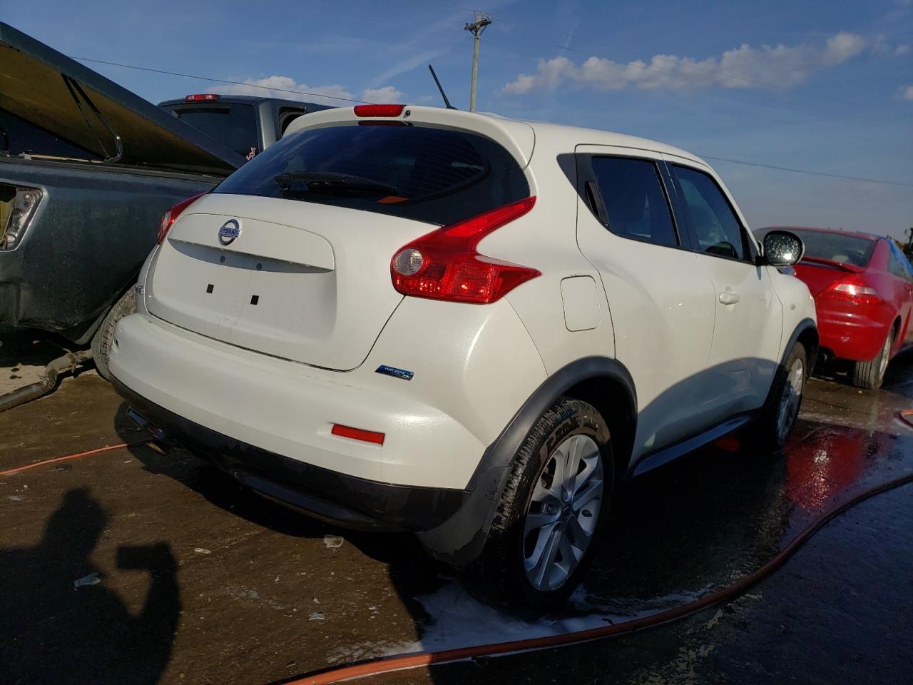 Photo 4 from auction – 2014 NISSAN JUKE S with VIN JN8AF5MR1ET361854