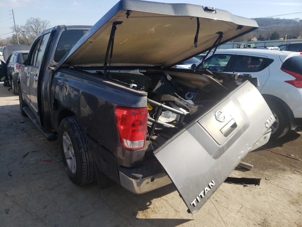 Photo 3 from auction – 2007 NISSAN TITAN XE with VIN 1N6BA07A67N239714