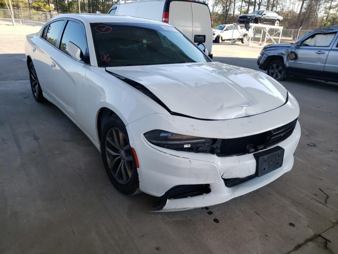 Photo 1 from auction – 2015 DODGE CHARGER SX with VIN 2C3CDXHGXFH858225