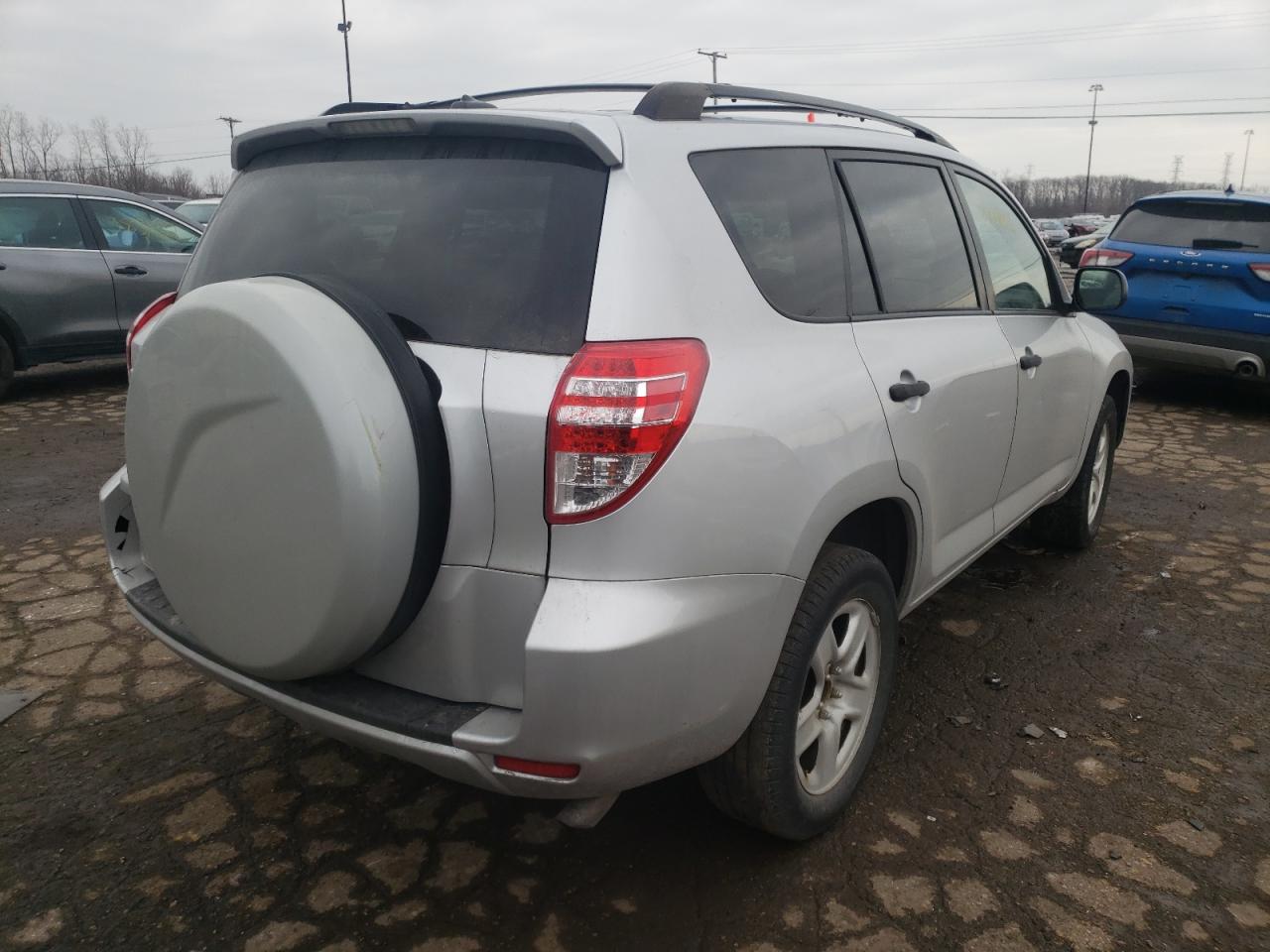 Photo 4 from auction – 2010 TOYOTA RAV4 with VIN JTMZF4DV6A5020650