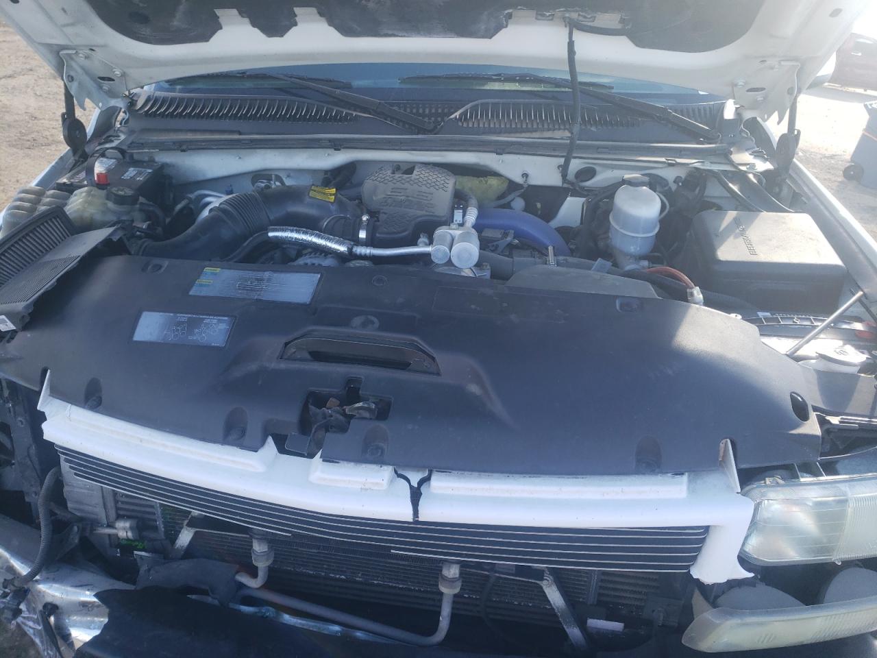 Photo 7 from auction – 2002 CHEVROLET SILVERADO with VIN 1GCHK23102F123567