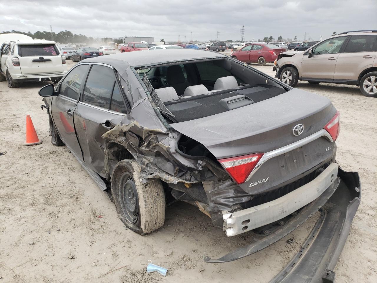 Photo 3 from auction – 2016 TOYOTA CAMRY LE with VIN 4T4BF1FK4GR527324