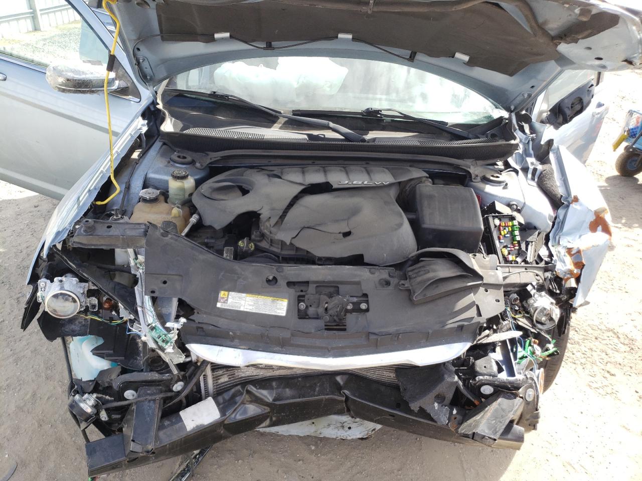 Photo 7 from auction – 2013 CHRYSLER 200 LIMITE with VIN 1C3CCBCG6DN520564