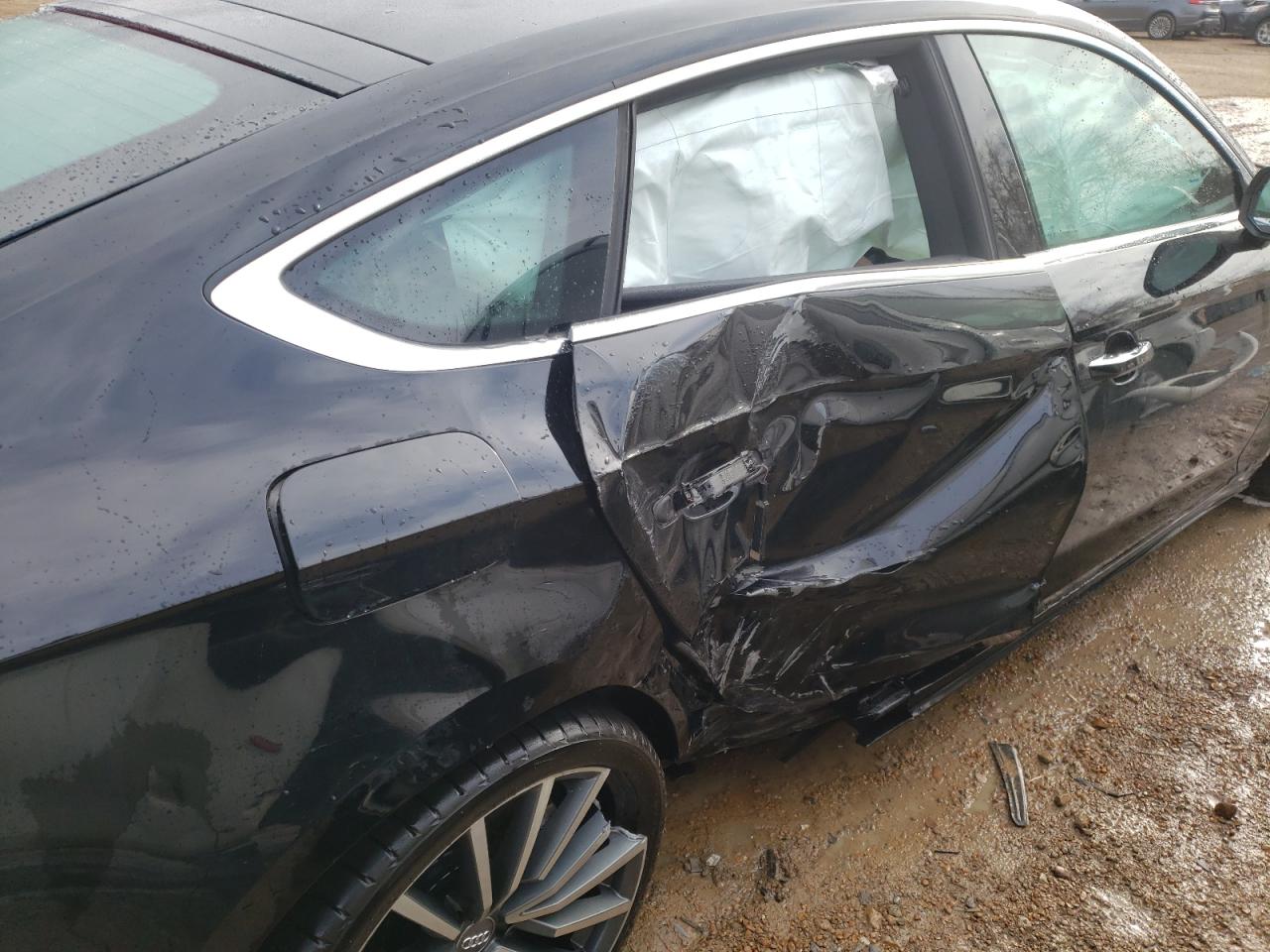 Photo 9 from auction – 2020 AUDI A5 PREMIUM with VIN WAUCNDF59LA009462