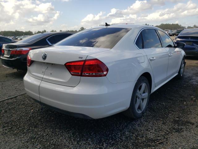 Photo 4 from auction – 2012 VOLKSWAGEN PASSAT SE with VIN 1VWBP7A33CC082988