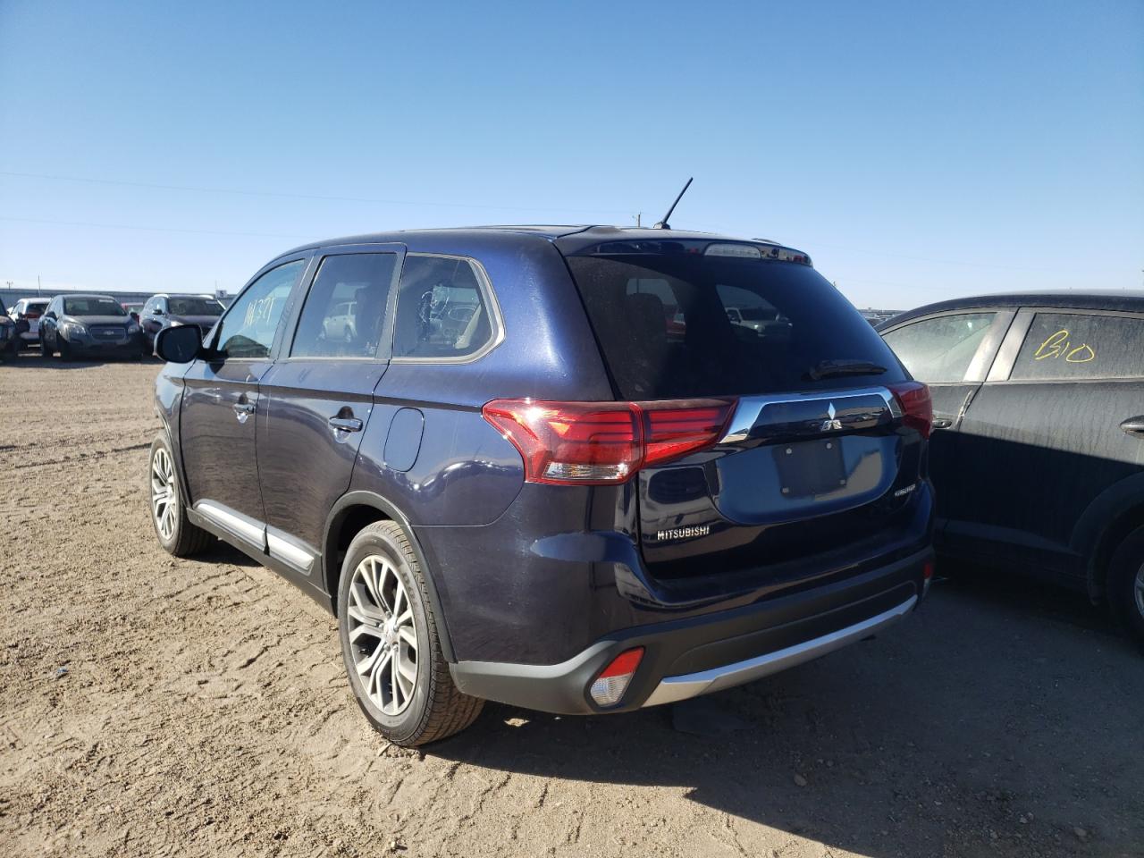 Photo 3 from auction – 2016 MITSUBISHI OUTLANDER with VIN JA4AD2A32GZ051352