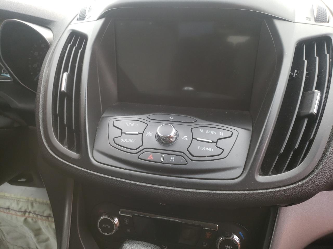 Photo 9 from auction – 2016 FORD ESCAPE SE with VIN 1FMCU0GX8GUC87641