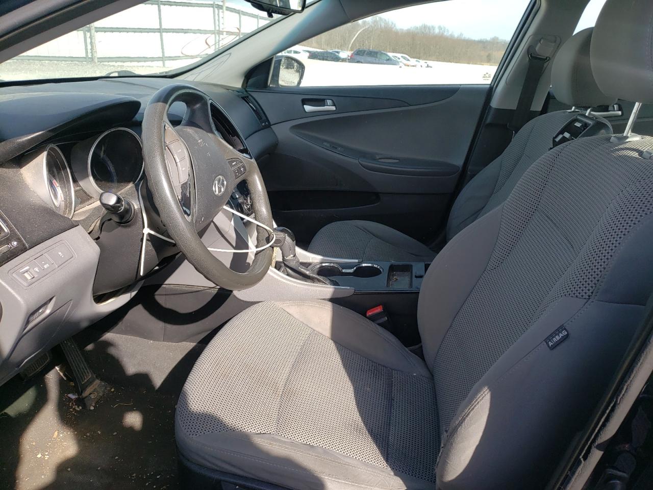 Photo 5 from auction – 2012 HYUNDAI SONATA GLS with VIN 5NPEB4AC0CH422714