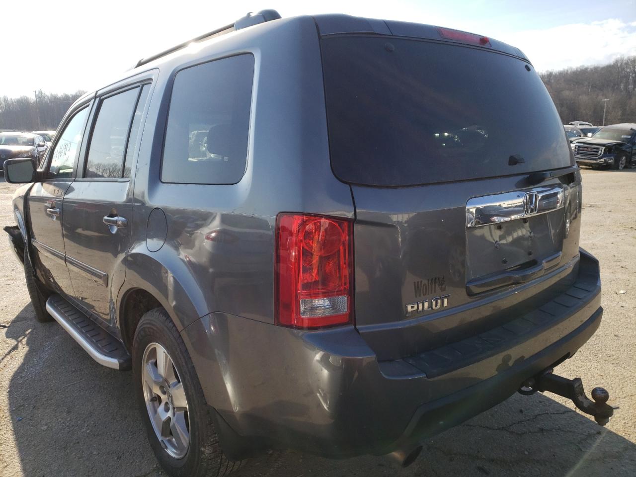 Photo 3 from auction – 2011 HONDA PILOT EXL with VIN 5FNYF3H52BB031094