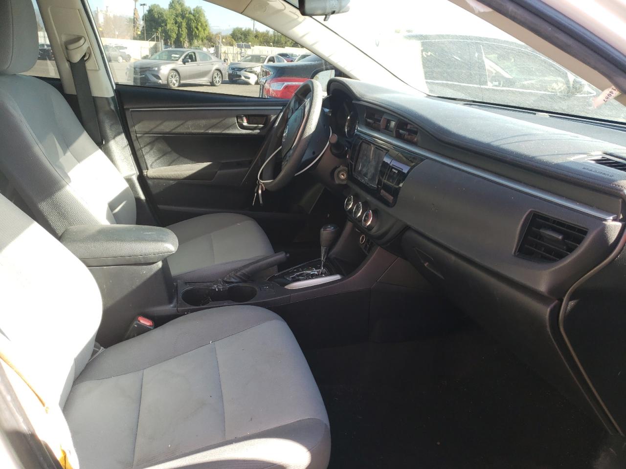 Photo 5 from auction – 2014 TOYOTA COROLLA L with VIN 2T1BURHE6EC185430