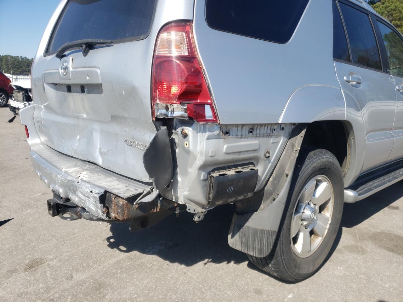 Photo 9 from auction – 2004 TOYOTA 4RUNNER LI with VIN JTEBT17R048015997