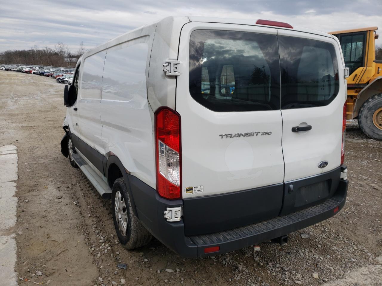 Photo 3 from auction – 2018 FORD TRANSIT T- with VIN 1FTYR1ZM4JKB16862