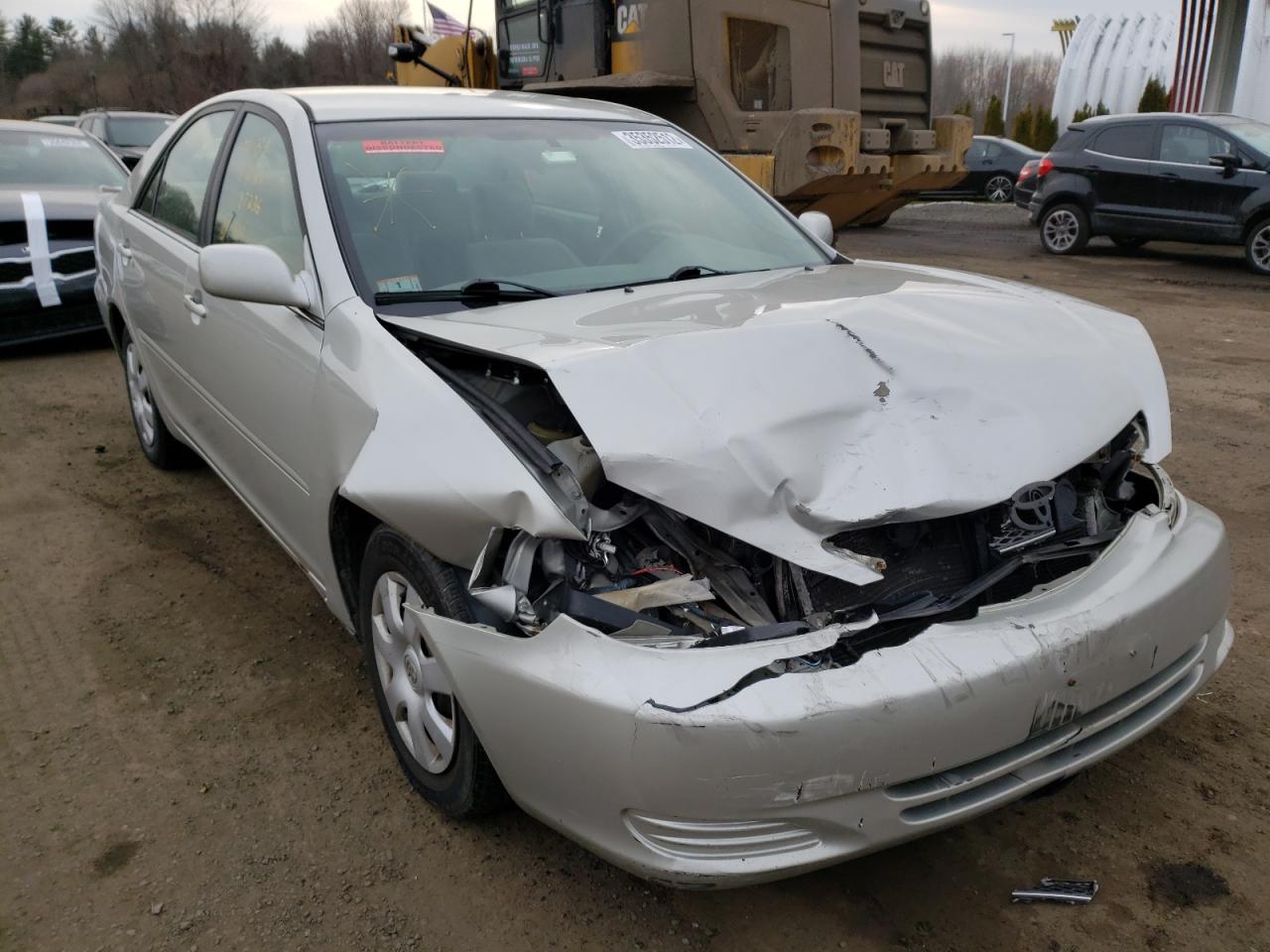 TOYOTA CAMRY LE 2003 with VIN 4T1BE32K03U777183 - Photo from auction