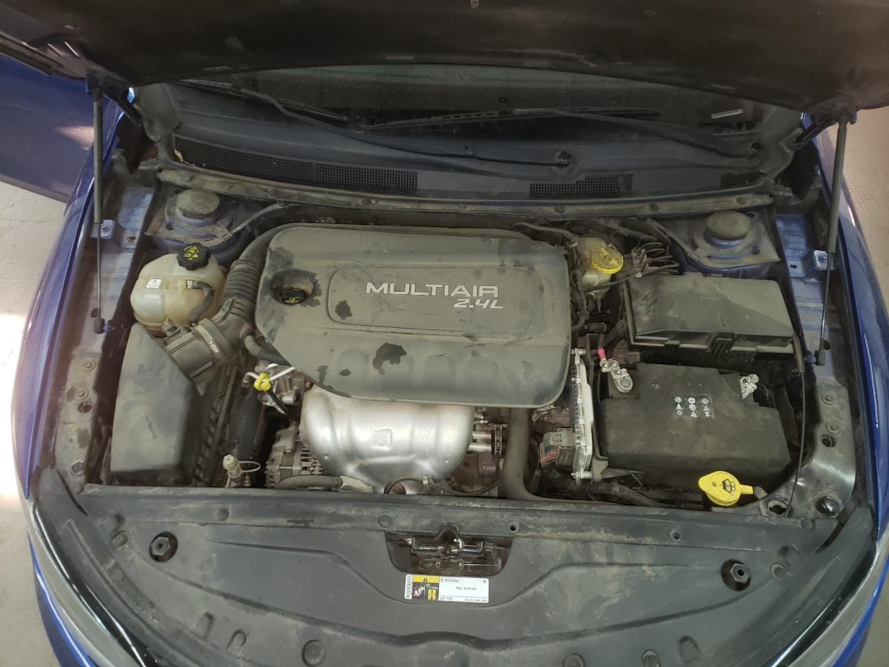 Photo 7 from auction – 2015 CHRYSLER 200 S with VIN 1C3CCCBB3FN667858