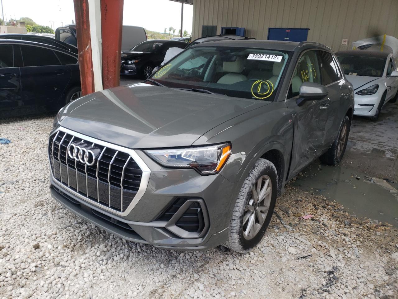 Photo 2 from auction – 2021 AUDI Q3 PREMIUM with VIN WA1DECF34M1016895