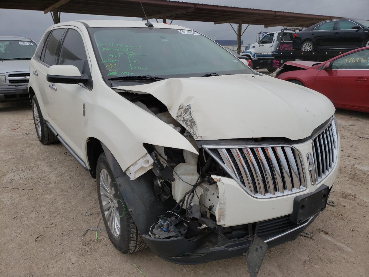 LINCOLN MKX 2012 with VIN 2LMDJ6JK9CBL03671 - Photo from auction