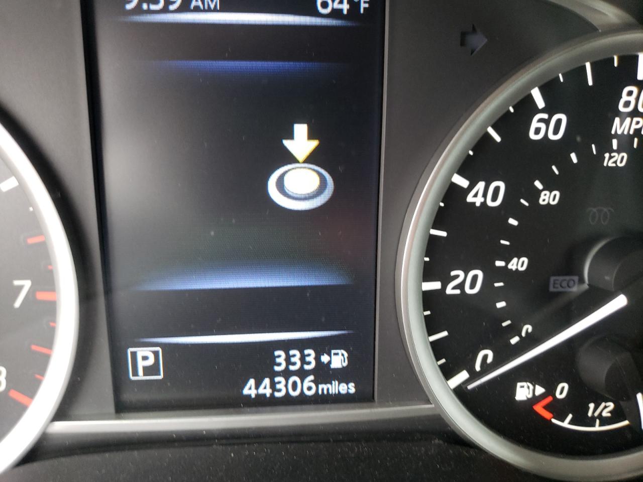 Photo 8 from auction – 2016 NISSAN SENTRA S with VIN 3N1AB7AP9GL670682