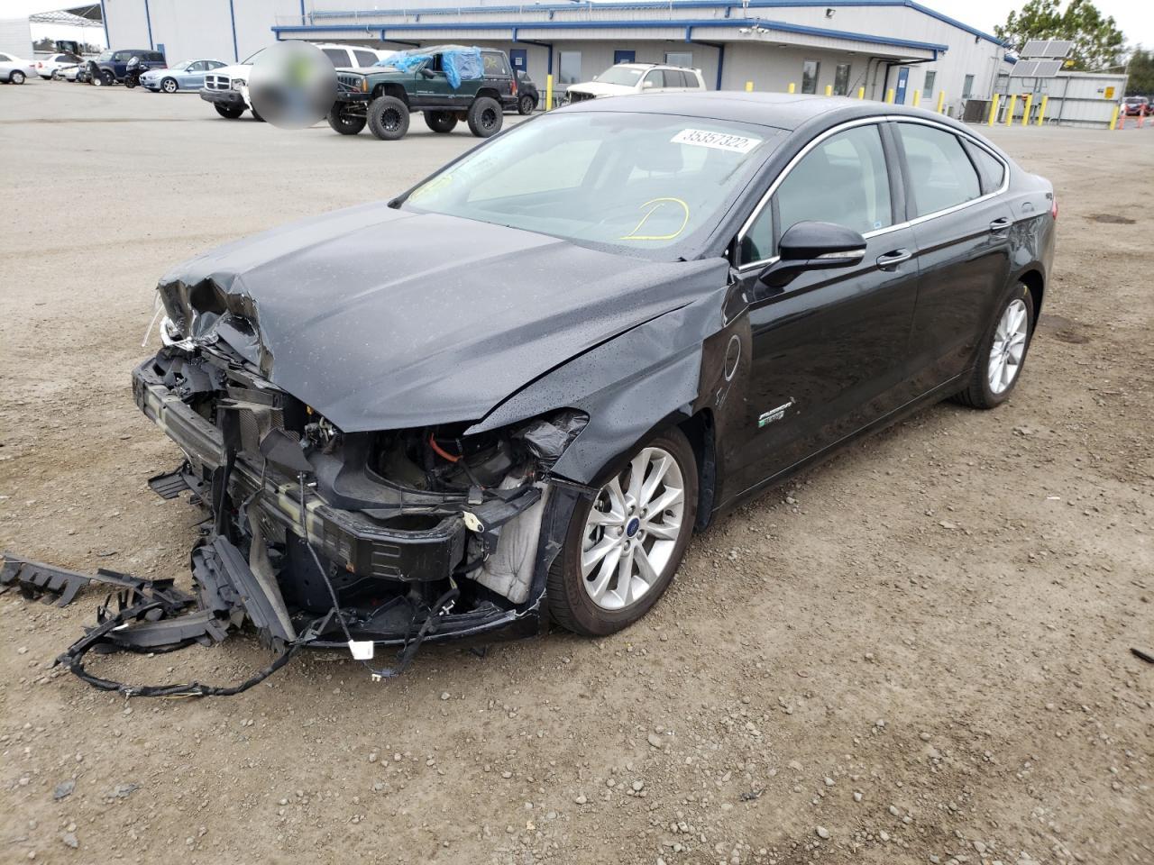 Photo 2 from auction – 2017 FORD FUSION SE with VIN 3FA6P0PU2HR122312