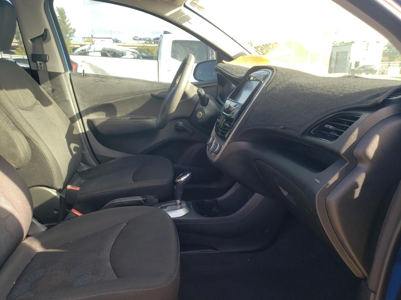 Photo 5 from auction – 2016 CHEVROLET SPARK LS with VIN KL8CB6SA5GC598099
