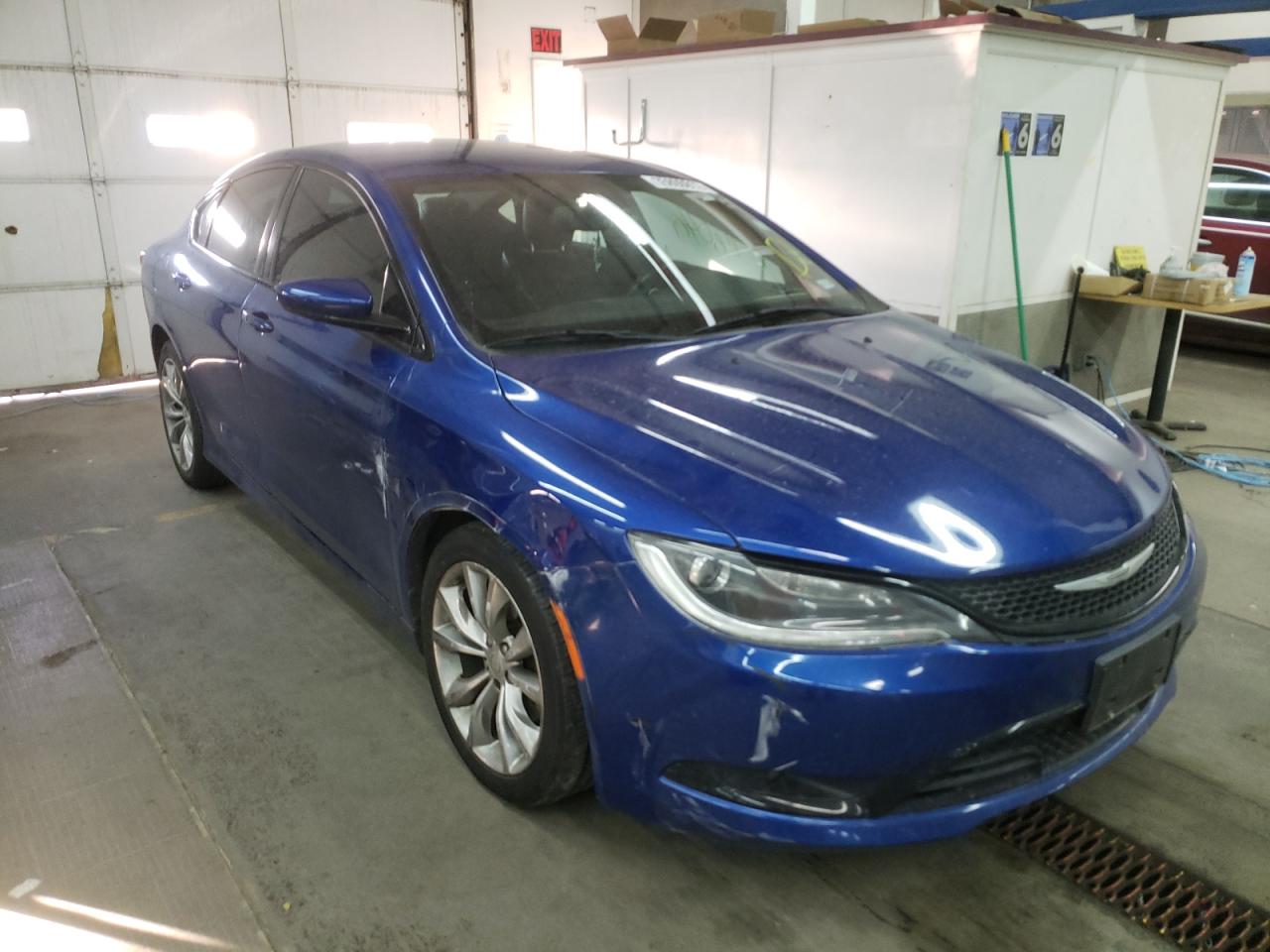 CHRYSLER 200 S 2015 with VIN 1C3CCCBB3FN667858 - Photo from auction