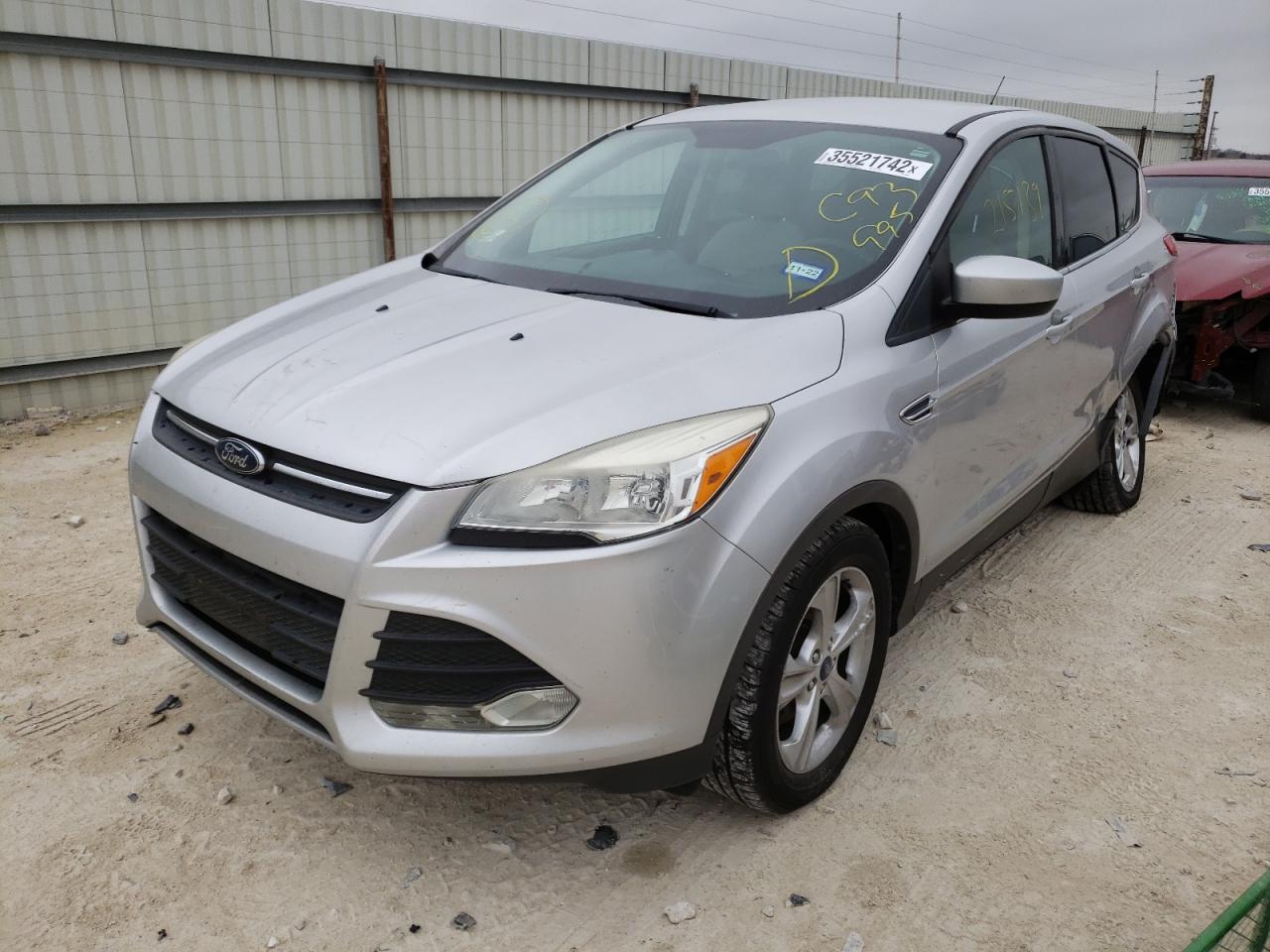 Photo 2 from auction – 2014 FORD ESCAPE SE with VIN 1FMCU0GX0EUC93995