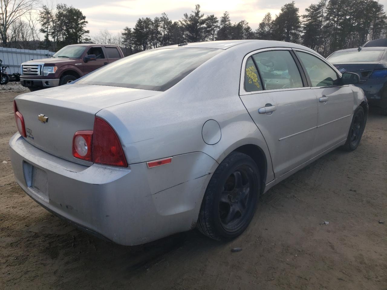Photo 4 from auction – 2011 CHEVROLET MALIBU LS with VIN 1G1ZB5E1XBF384717